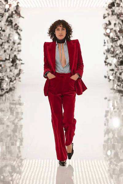 Look 28